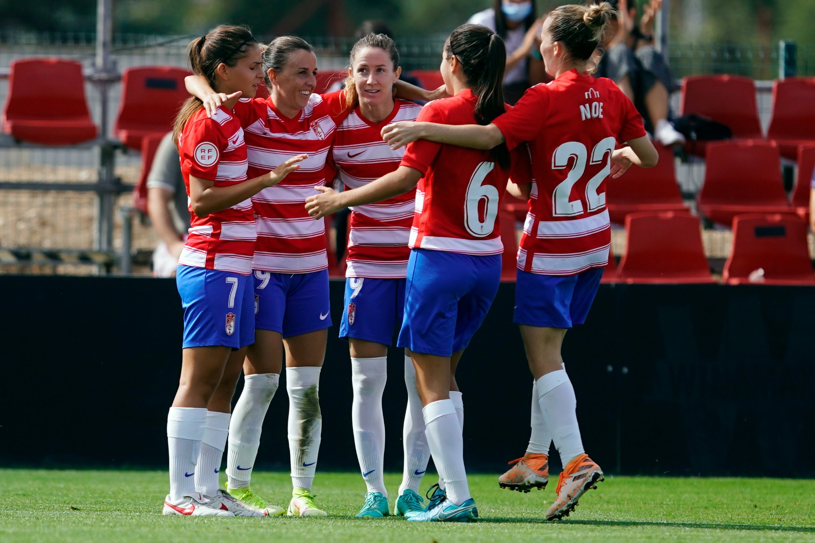 El Granada Femenino sufrió primero y disfrutó después en su triunfo sobre el Real Unión de Tenerife (GCF)