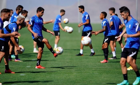 El Granada volverá mañana al trabajo para preparar el derbi frente al Sevilla (PEPE VILLOSLADA / GCF) El Granada volverá mañana al trabajo para preparar el derbi frente al Sevilla (PEPE VILLOSLADA / GCF)