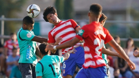 El Recreativo quiere recuperarse de la derrota ante el Águilas (GRANADA CF) El Recreativo quiere recuperarse de la derrota ante el Águilas (GRANADA CF)