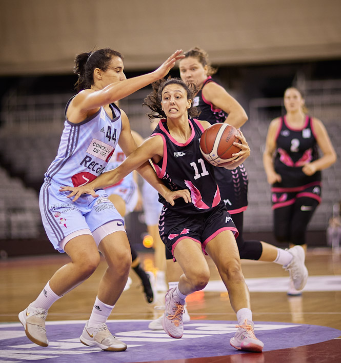 Marina Gea intenta irse de una jugadora del Celta (RACA) 