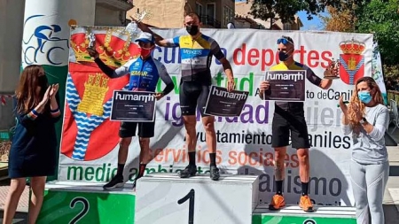 Podium de la prueba (FAC) Podium de la prueba (FAC)