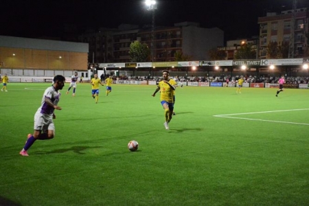 El Real Jaén no pudo derribar el muro del Agroisa Huétor Tájar (REAL JAÉN CF) El Real Jaén no pudo derribar el muro del Agroisa Huétor Tájar (REAL JAÉN CF)
