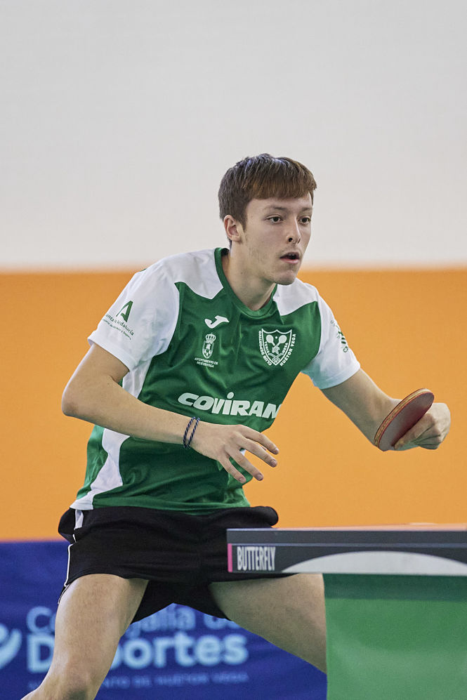 Arnau Pons durante un partido con el Covirán Huétor Vega (FERMÍN RODRÍGUEZ) 