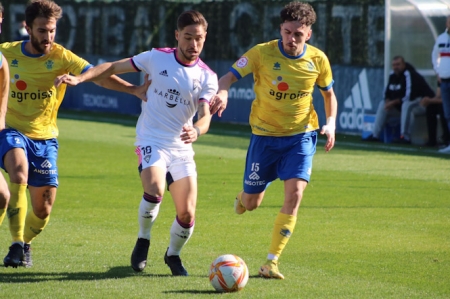 El Agroisa Huétor Tájar consiguió un importante triunfo (TWITTER MARBELLA FC) 