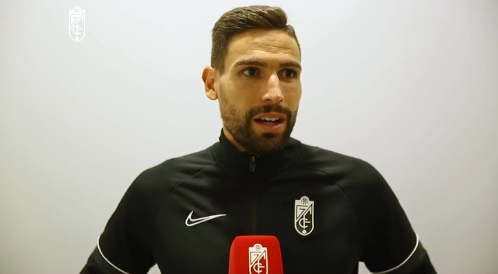 Antonio Puertas, que marcó un gol ante el Laguna, al término del encuentro en zona mixta (GCF TV)