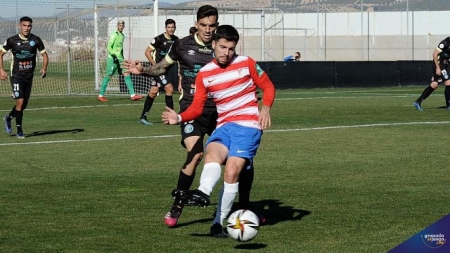 El filial perdió ante el CD El Ejido (JOSÉ M. BALDOMERO) 