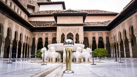 La Copa del Rey junto al patio de los leones (ACB) La Copa del Rey junto al patio de los leones (ACB)
