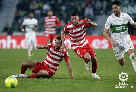El Granada cierra la primera vuelta con solo seis derrotas y 23 puntos (LALIGA) El Granada cierra la primera vuelta con solo seis derrotas y 23 puntos (LALIGA)