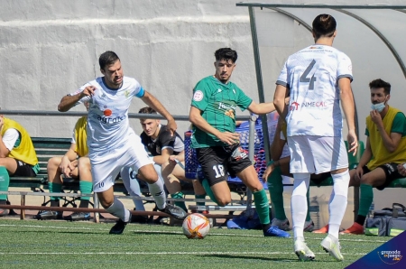 El derbi entre Agroisa Huétor Tájar y CD Huétor Vega se ha aplazado (J. M. BALDOMERO) El derbi entre Agroisa Huétor Tájar y CD Huétor Vega se ha aplazado (J. M. BALDOMERO)