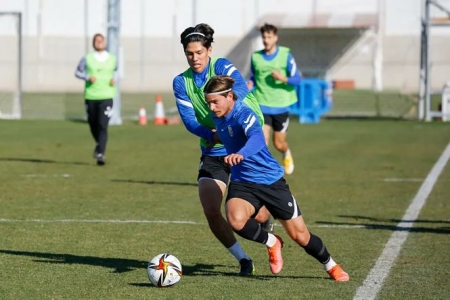 El filial ha preparado el partido a máxima intensidad (GRANADA CF) El filial ha preparado el partido a máxima intensidad (GRANADA CF)