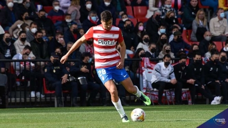 Torrente fué de lo más destacado del Granada CF (JOSÉ M. BALDOMERO) Torrente fué de lo más destacado del Granada CF (JOSÉ M. BALDOMERO)