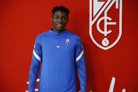 Isaac Udoh reforzará al filial (GRANADA CF) Isaac Udoh reforzará al filial (GRANADA CF)