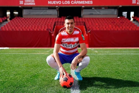 Uzuni será presentado este jueves como nuevo jugador del Granada (PEPE VILLOSLADA / GCF) Uzuni será presentado este jueves como nuevo jugador del Granada (PEPE VILLOSLADA / GCF)