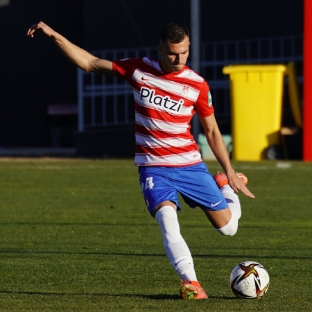 El Recreativo ha sacado un punto en el `Salto de el caballo` (GRANADA CF)
