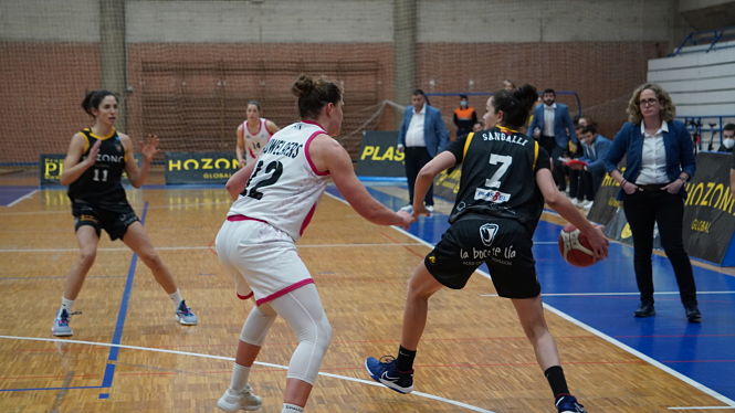 Nauwelaers fue la jugadora más destacada de las nazaríes (RACA) 