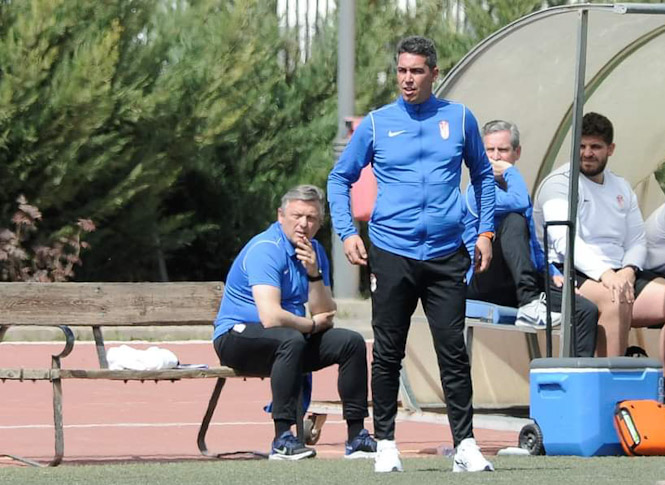 Juan Antonio Milla, entrenador del Recreativo (JOSÉ M. BALDOMERO) 