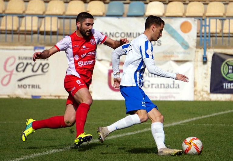 Los motrileños confían en puntuar en su desplazamiento de esta jornada (CF MOTRIL)