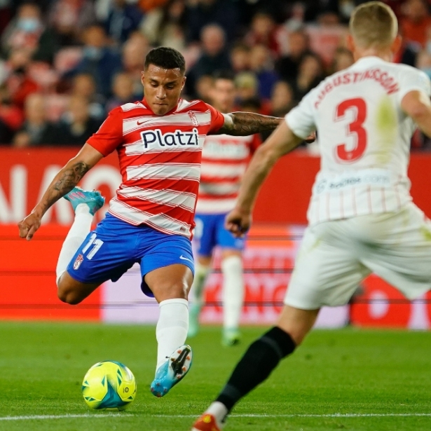 Machis fue el jugador más destacado del conjunto rojiblanco (GRANADA CF) Machis fue el jugador más destacado del conjunto rojiblanco (GRANADA CF)