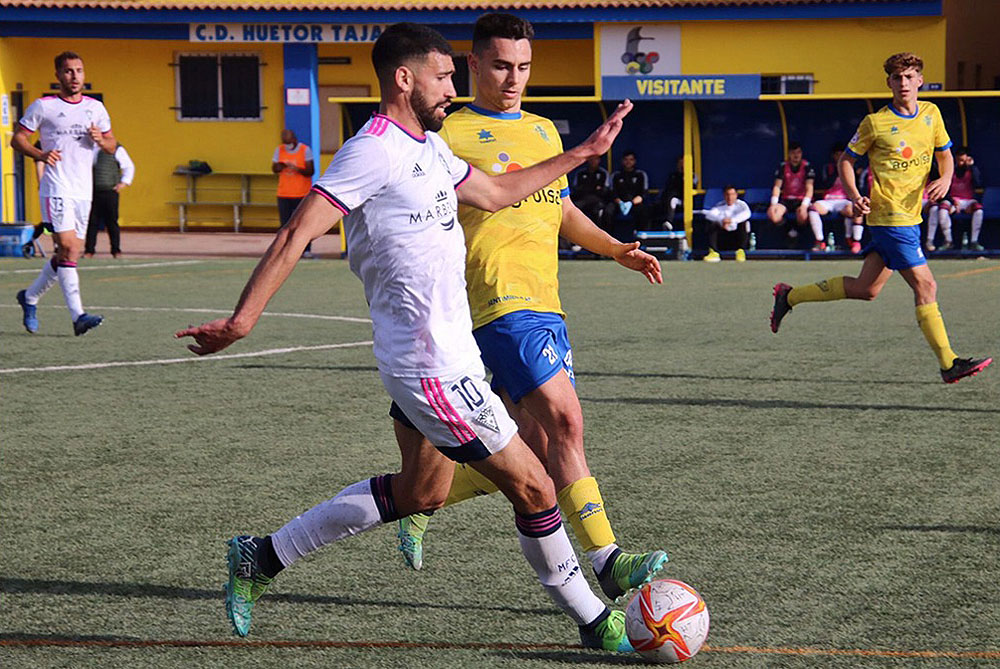 Malano marcó el cuarto tanto del Agroisa Huétor Tájar (MARBELLA FC / ARCHIVO) 