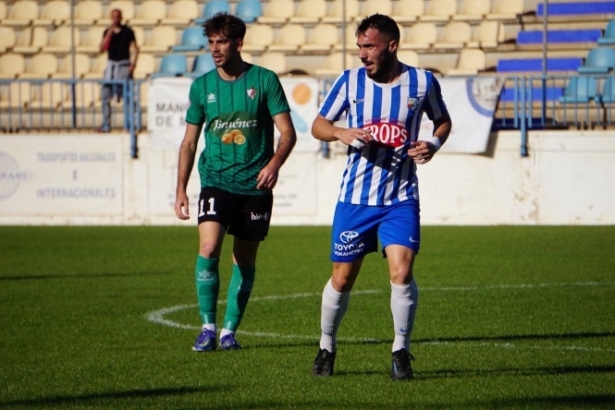 El CF Motril se llevó el derbi (CF MOTRIL) 