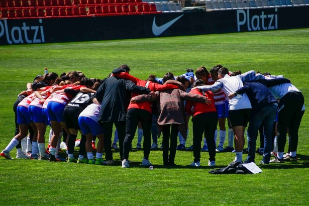 El Granada Femenino disputará en `Los Cármenes` un partido histórico y vital por el ascenso contra el Alhama (GCF) El Granada Femenino disputará en `Los Cármenes` un partido histórico y vital por el ascenso contra el Alhama (GCF)