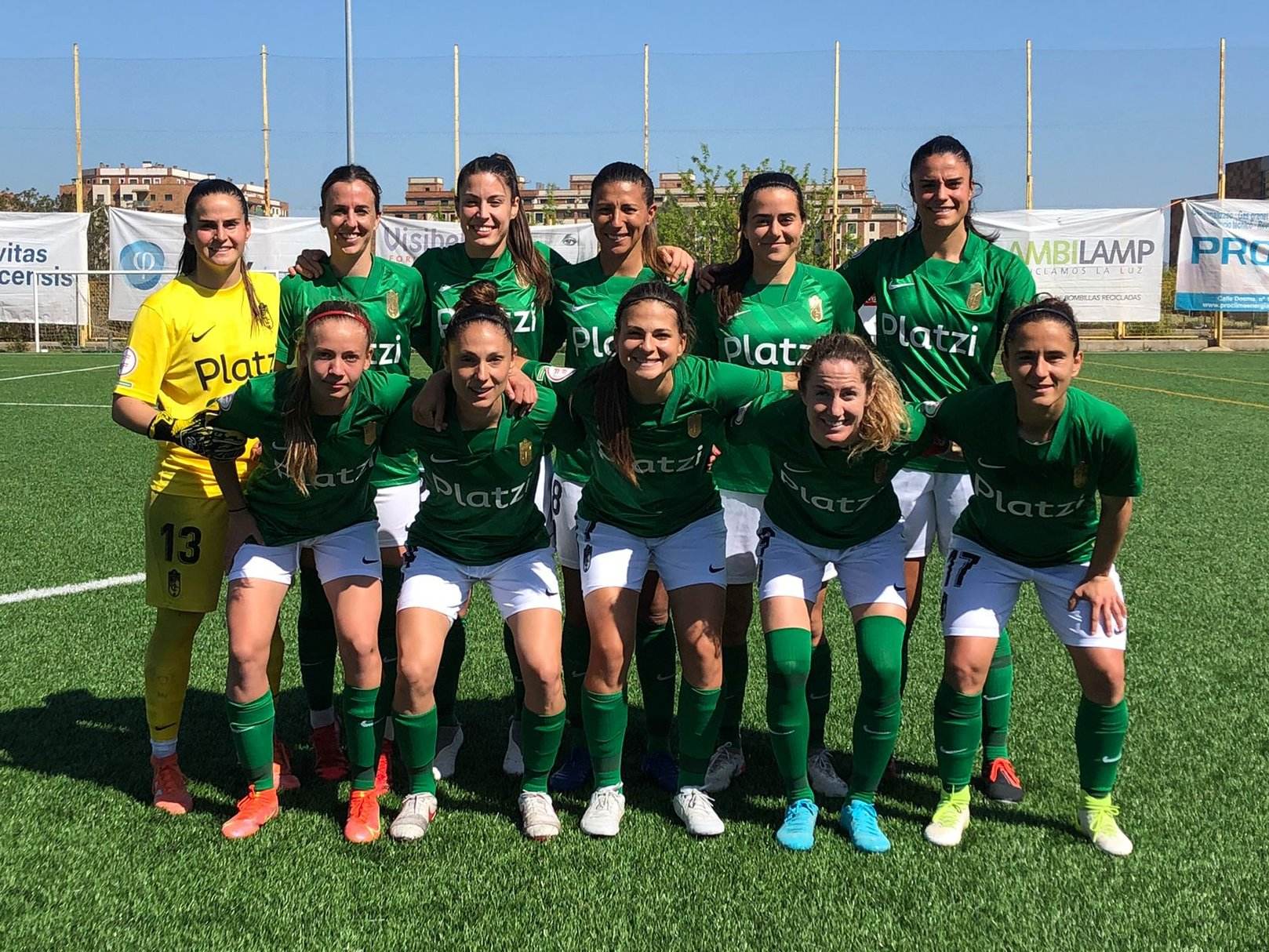 Once titular del Granada Femenino en el campo del Santa Teresa (GCF)