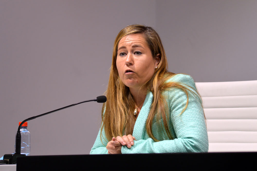 Patricia Rodríguez en un momento de la rueda de prensa de presentación de Aitor Karanka (J. PALMA)