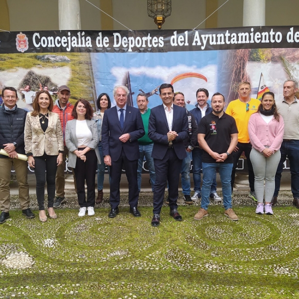 Presentación de las actividades deportivas en el Medio natural (JAVIER ALGARRA/ AYUNTAMIENTO) Presentación de las actividades deportivas en el Medio natural (JAVIER ALGARRA/ AYUNTAMIENTO)
