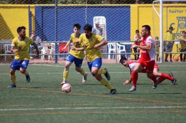 El Agroisa Huétor Tájar jugará el domingo el play off (PACO CASTILLO) El Agroisa Huétor Tájar jugará el domingo el play off (PACO CASTILLO)