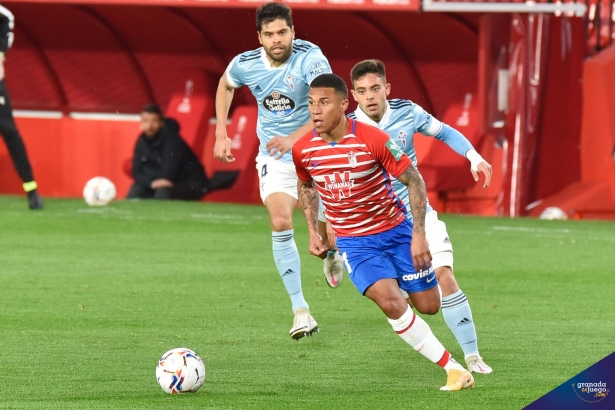 Machís, durante el Granada - Celta de la pasada temporada (JOSÉ M. BALDOMERO) Machís, durante el Granada - Celta de la pasada temporada (JOSÉ M. BALDOMERO)