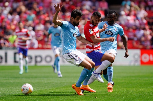 Luis Suárez, en un lance del partido ante el Celta (GCF) Luis Suárez, en un lance del partido ante el Celta (GCF)