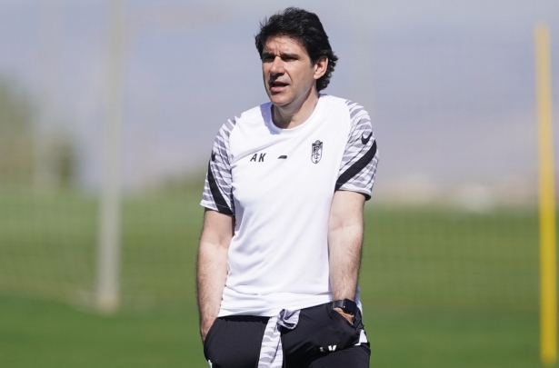 Aitor Karanka, entrenador del Granada (GCF)