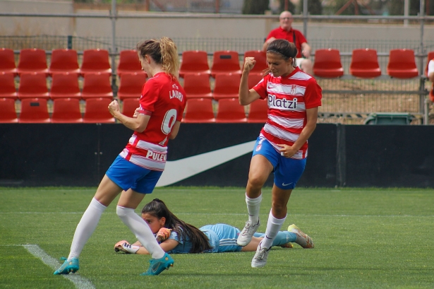 Laura Pérez celebra su segundo tanto frente al Madrid B (GCF) Laura Pérez celebra su segundo tanto frente al Madrid B (GCF)
