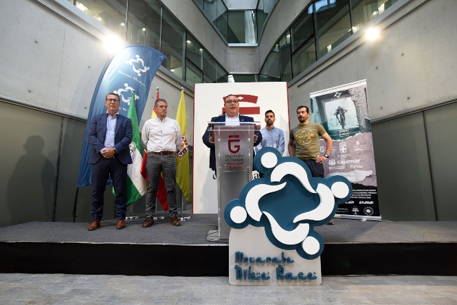 Presentación de la “Mozárabe Bike Race” (R. MARTÍNEZ / DIPGRA)
