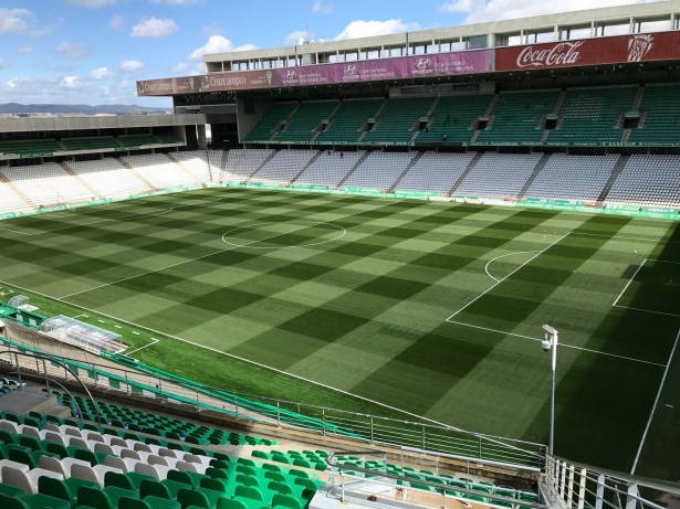 `El Arcángel`, estadio que acogerá el amistoso entre el Córdoba y el Granada del próximo 20 de julio `El Arcángel`, estadio que acogerá el amistoso entre el Córdoba y el Granada del próximo 20 de julio
