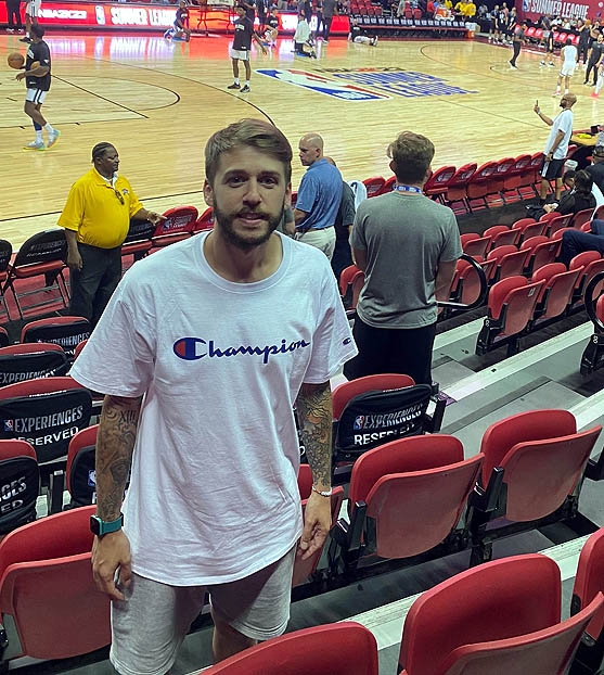 Gonzalo Hermoso en la Summer League de Las Vegas Gonzalo Hermoso en la Summer League de Las Vegas