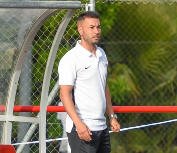 Álex Gómez es el nuevo director deportivo del Cúllar Vega (M. PÉREZ/ CÚLLAR VEGA CF) Álex Gómez es el nuevo director deportivo del Cúllar Vega (M. PÉREZ/ CÚLLAR VEGA CF)