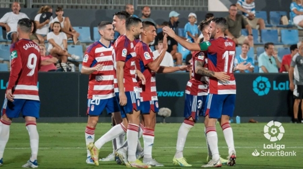 El Granada se estrena este sábado como local ante el Racing (LALIGA) El Granada se estrena este sábado como local ante el Racing (LALIGA)