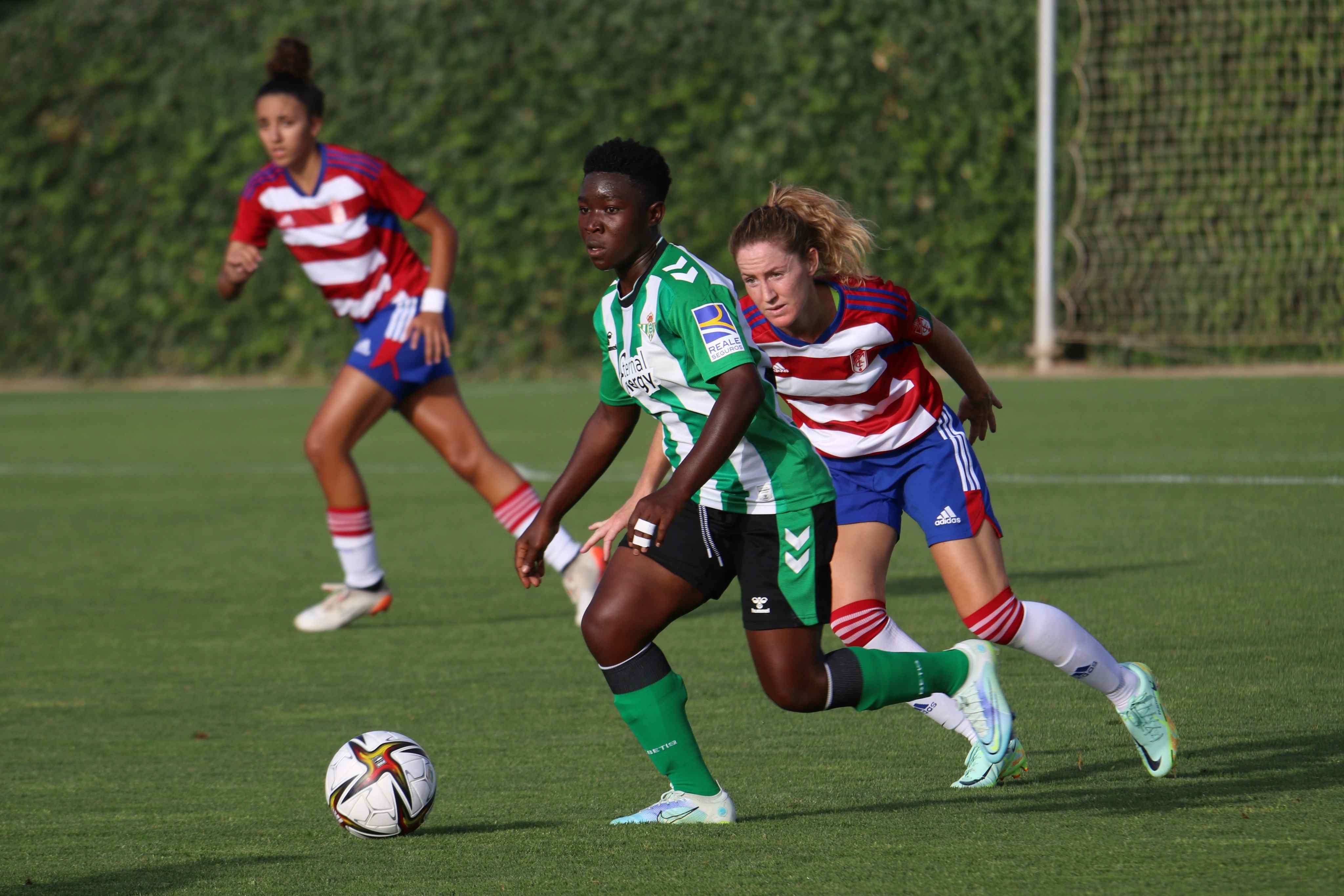 El Granada Femenino conocerá este miércoles a su primer rival en Copa (REAL BETIS)