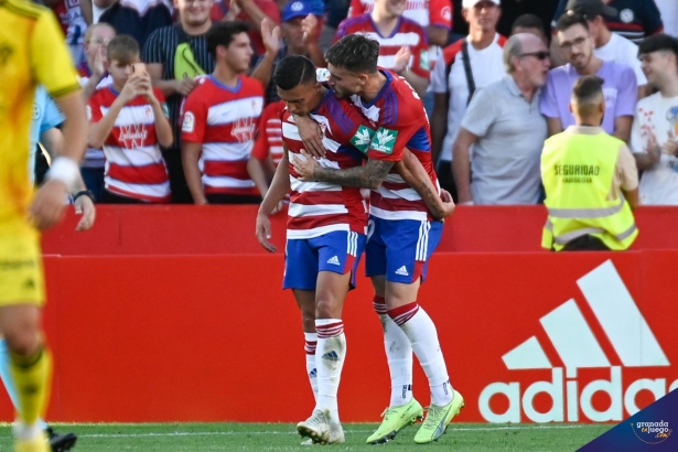 Uzuni y Ricard Sánchez serán dos ausencias muy importantes para Karanka en Las Palmas (JOSÉ M. BALDOMERO) Uzuni y Ricard Sánchez serán dos ausencias muy importantes para Karanka en Las Palmas (JOSÉ M. BALDOMERO)