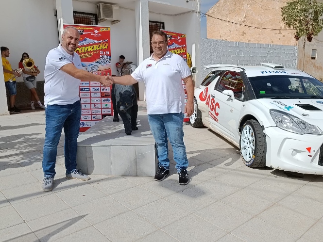 Luis Miguel Ortiz y Arturo Pleguezuelos (RALLY CIUDAD DE GRANADA) 