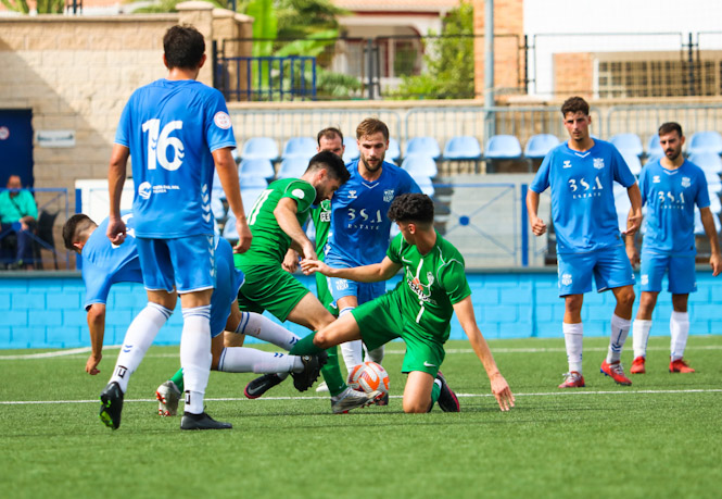 El Atarfe Industrial ha perdido ante el Alhaurín de la Torre (ALHAURIN DE LA TORRE CF) 