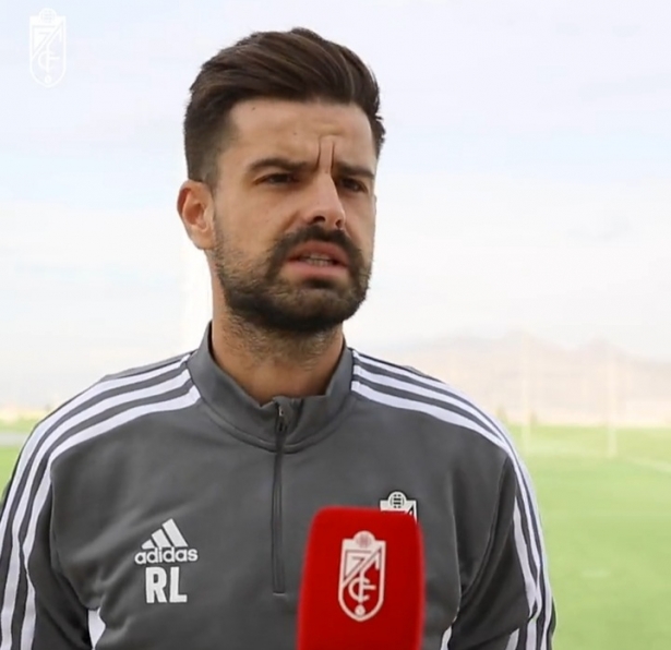 Roger Lamesa, entrenador del Granada Femenino (GCF TV) Roger Lamesa, entrenador del Granada Femenino (GCF TV)
