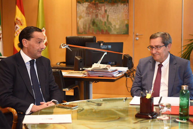 Reunión entre la Diputación y el Granada CF (DIPUTACIÓN)