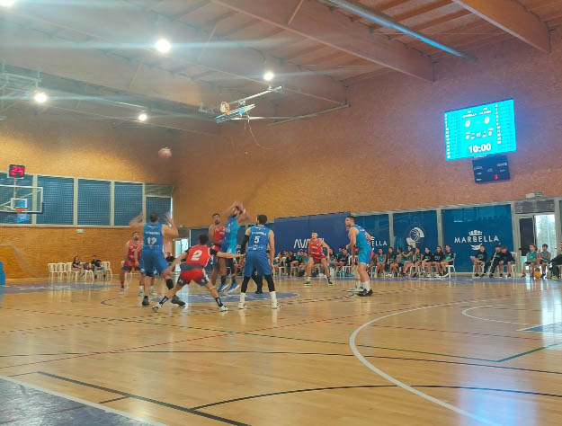 Imagen del partido celebrado en Marbella (CB LA ZUBIA)