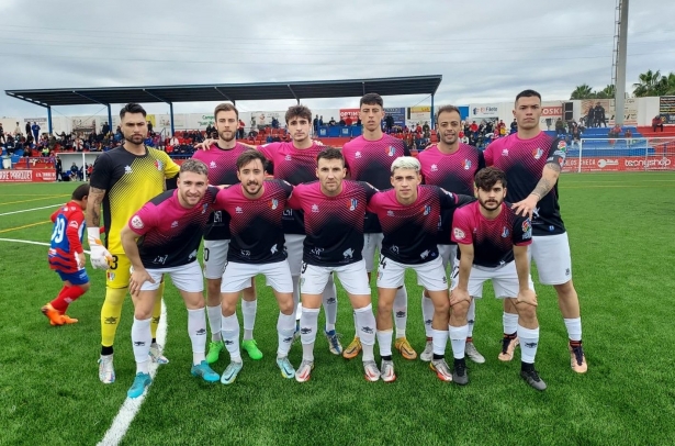 Once titular del Arenas en el `Juan Manuel Azuaga` de Torre del Mar (ARENAS DE ARMILLA) Once titular del Arenas en el `Juan Manuel Azuaga` de Torre del Mar (ARENAS DE ARMILLA)