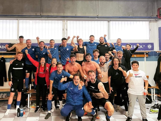 El CD Almuñécar City celebró la victoria en vestuarios (CD ALMUÑÉCAR CITY) 