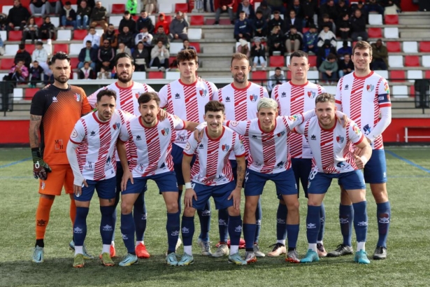 Once inicial que presentó Julio Catalá para medirse a El Palo (JOSÉ ANDRÉS FERNÁNDEZ / ARENAS DE ARMILLA)