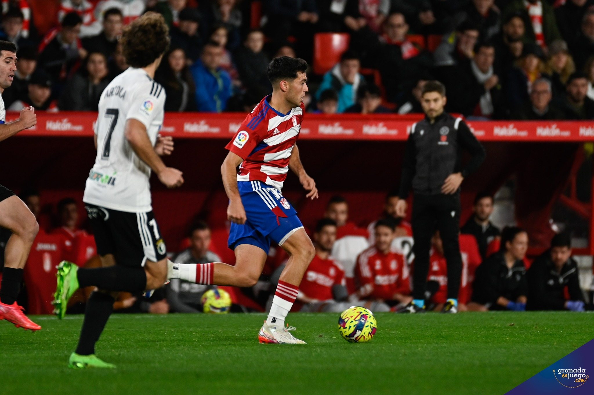 Meseguer, en el último partido en casa ante el Burgos (JOSÉ M. BALDOMERO)