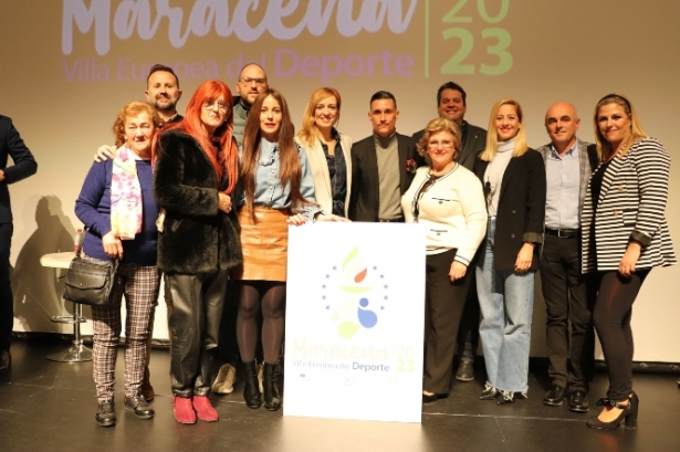 Participantes en la Mesa Redonda (AYTO. MARACENA) Participantes en la Mesa Redonda (AYTO. MARACENA)